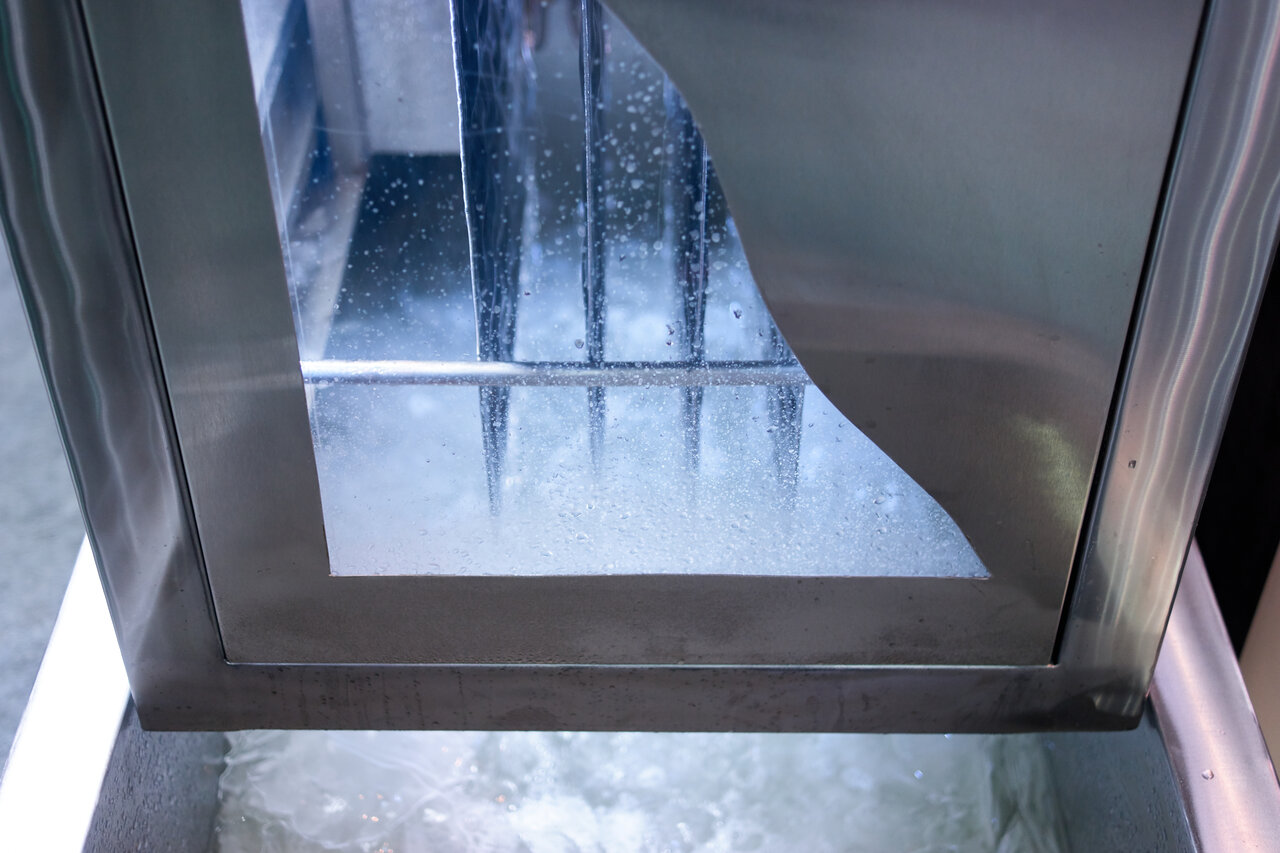 Blog 6 Professional Installation Of Ice Machines And Walk-In Coolers: Essential For Your Business | Weather Cool Inc.