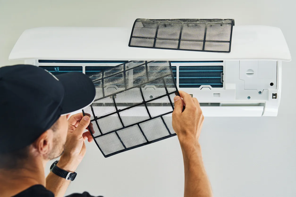 Blog 6 Master DIY HVAC Maintenance: Essential Tips for Homeowners